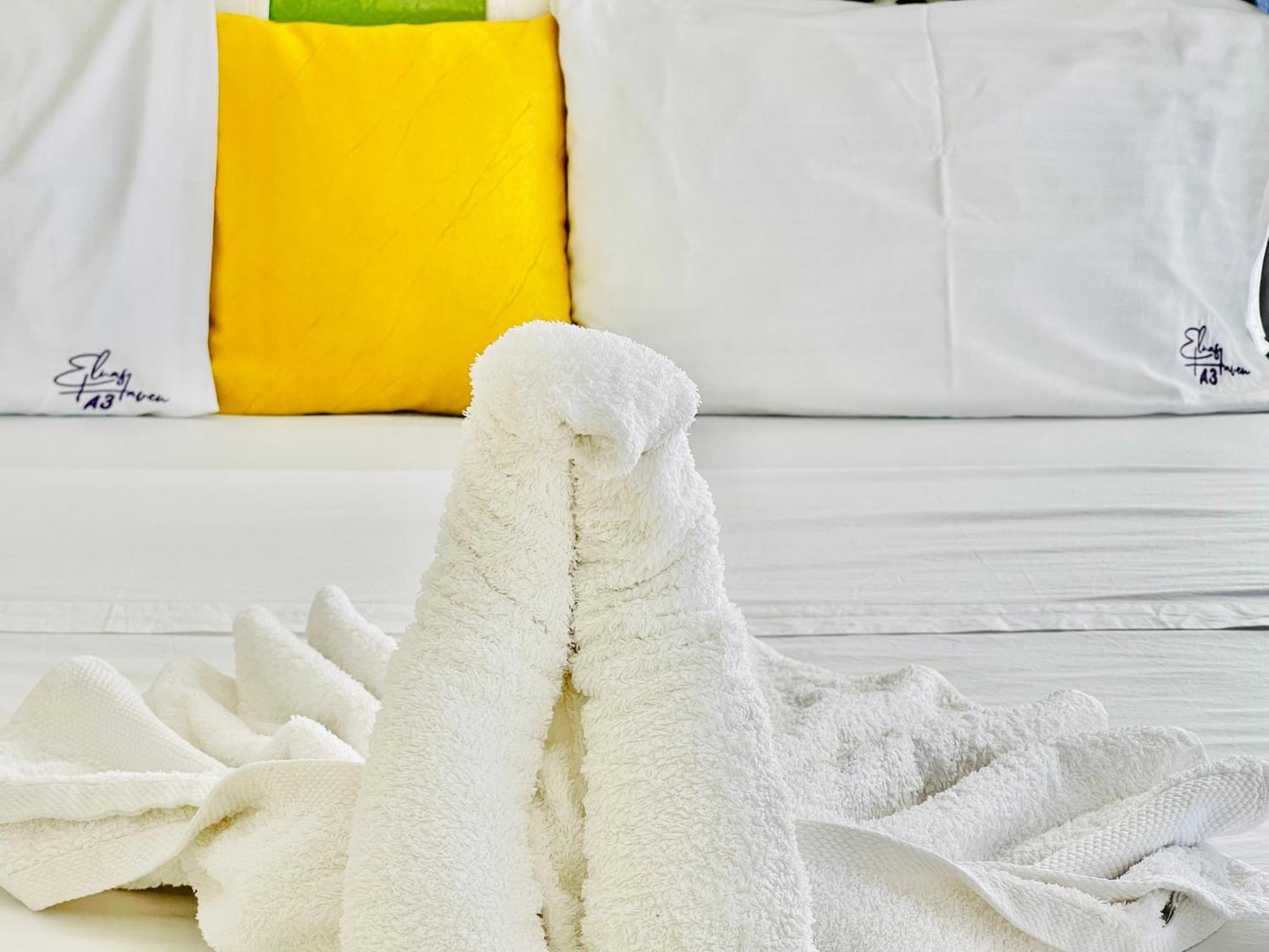 Elna'S Nyali - Work & Unwind - Pool, Sea Views, Ac & Fast Wi-Fi Bed & Breakfast Mombasa Ngoại thất bức ảnh